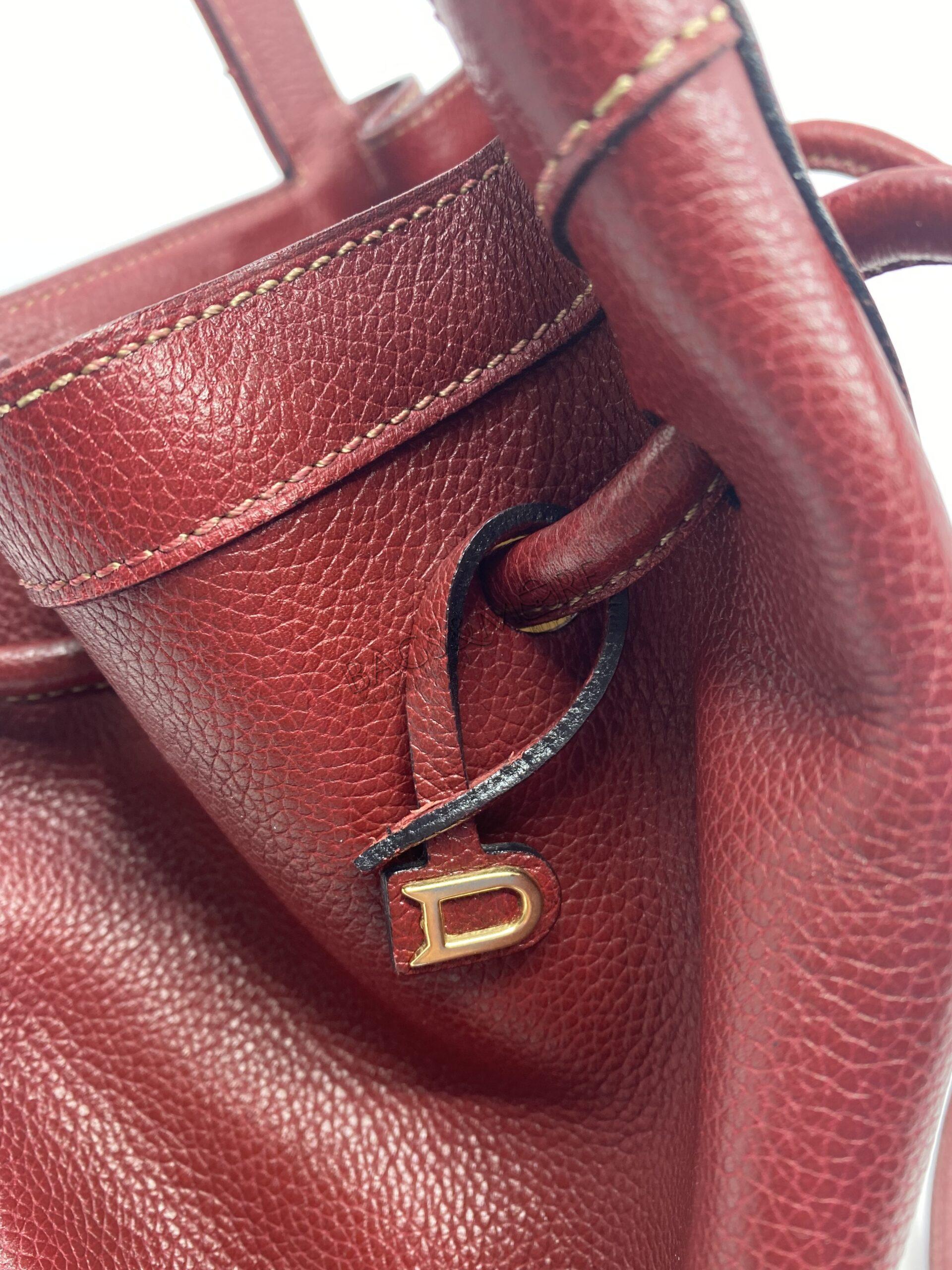 Delvaux model Punch trotteur leder kleur rosso