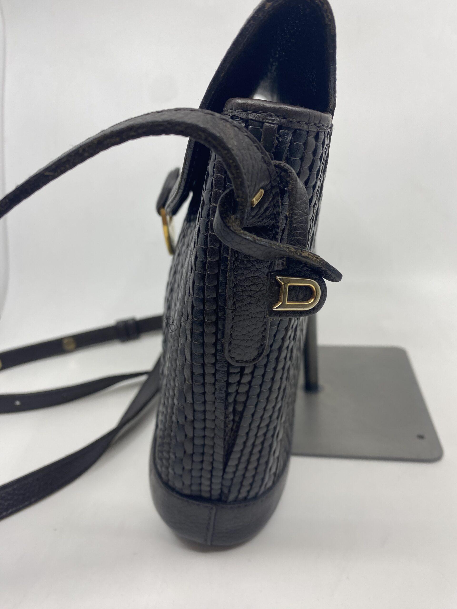 Delvaux schoudertas of Cross Body toile de coir kleuren bruin en zwart met goudkleurige hardware