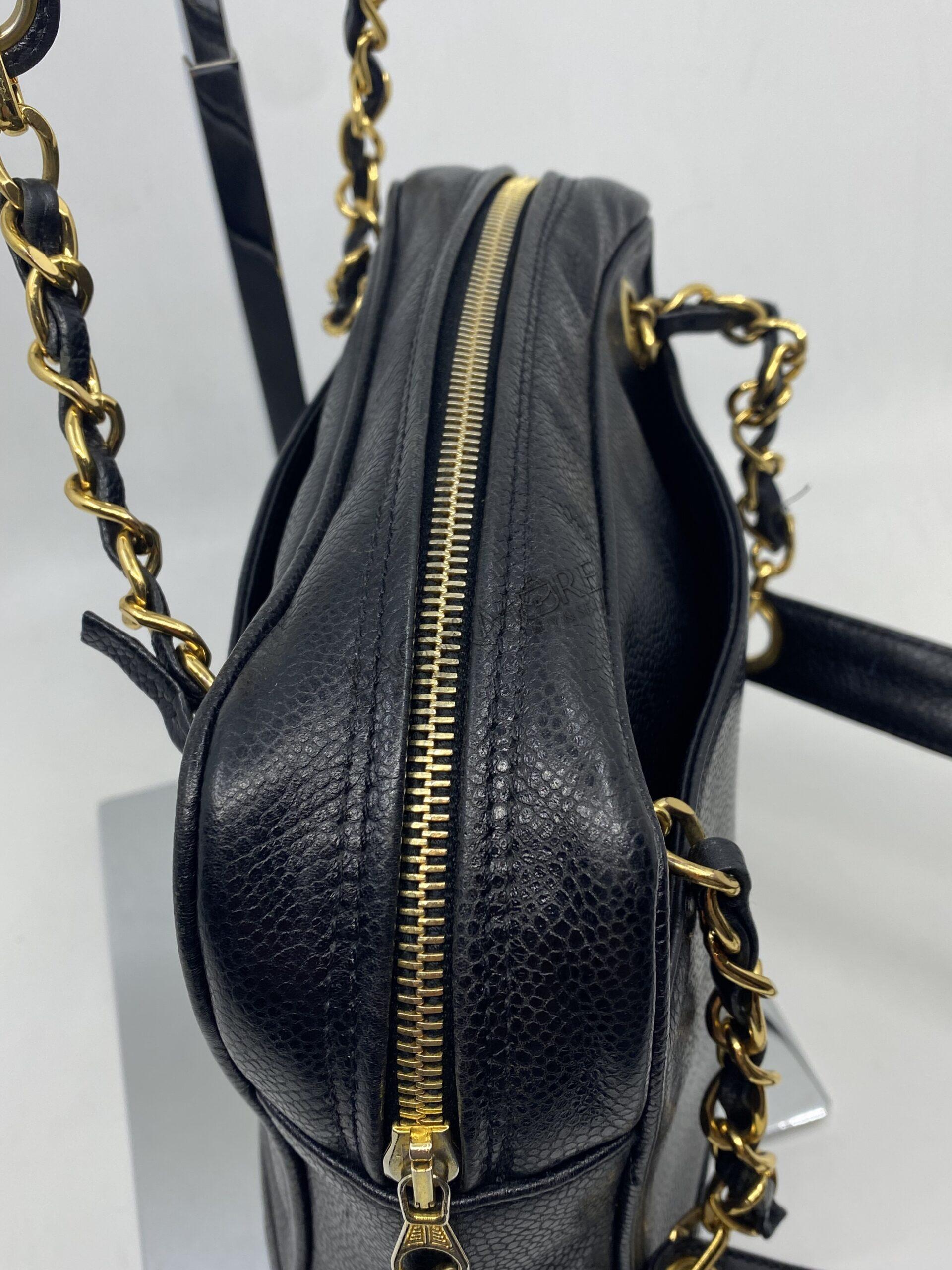 Chanel Scholder Zipper Bag vintage PM Caviar leather and 24 K Golden  Hardware - Bags&More