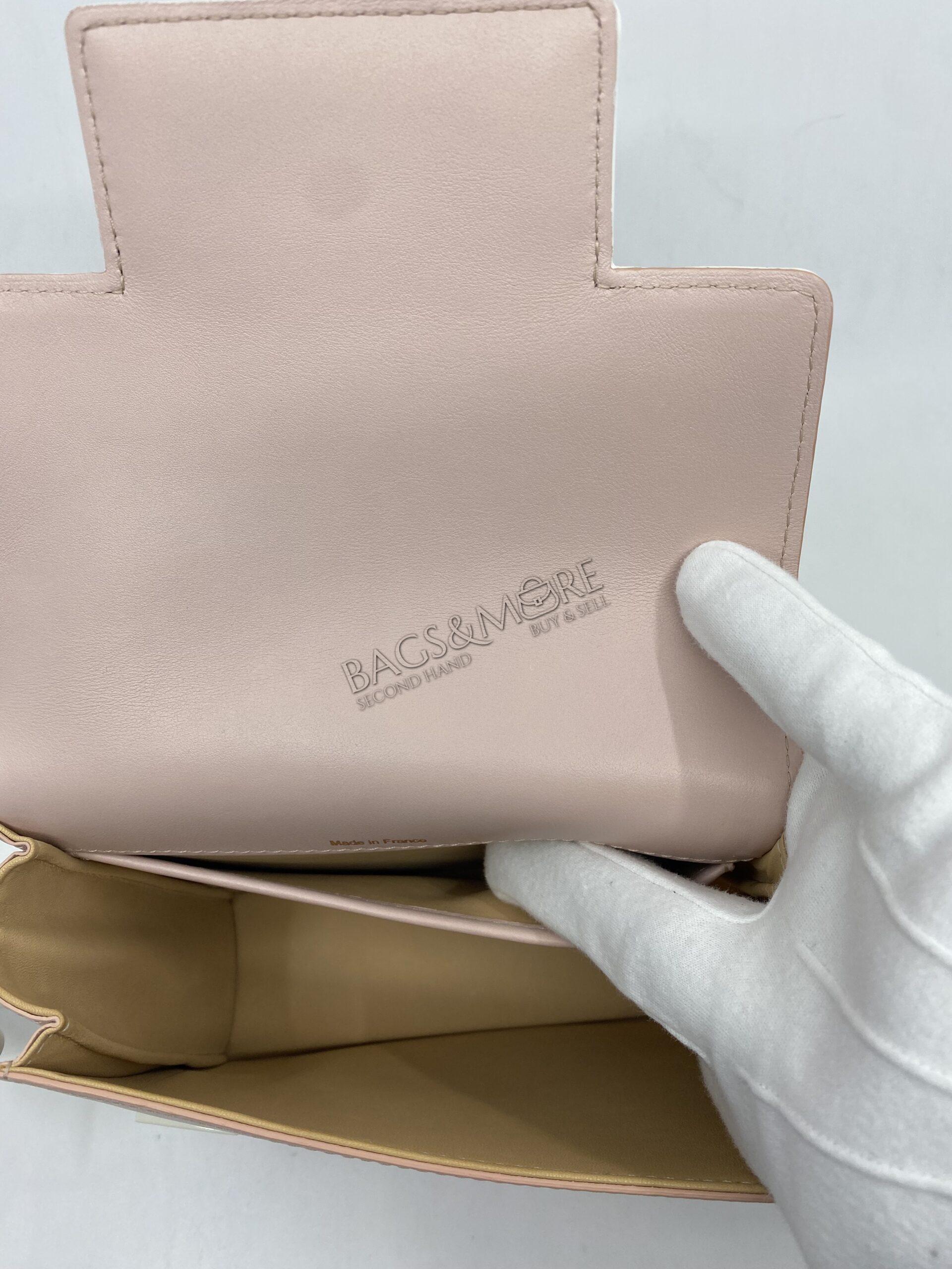 Delvaux Crossbody Le Madame Box Calf Leather Bicolor Ivory and Rose and Cuir Grainé Laqué
