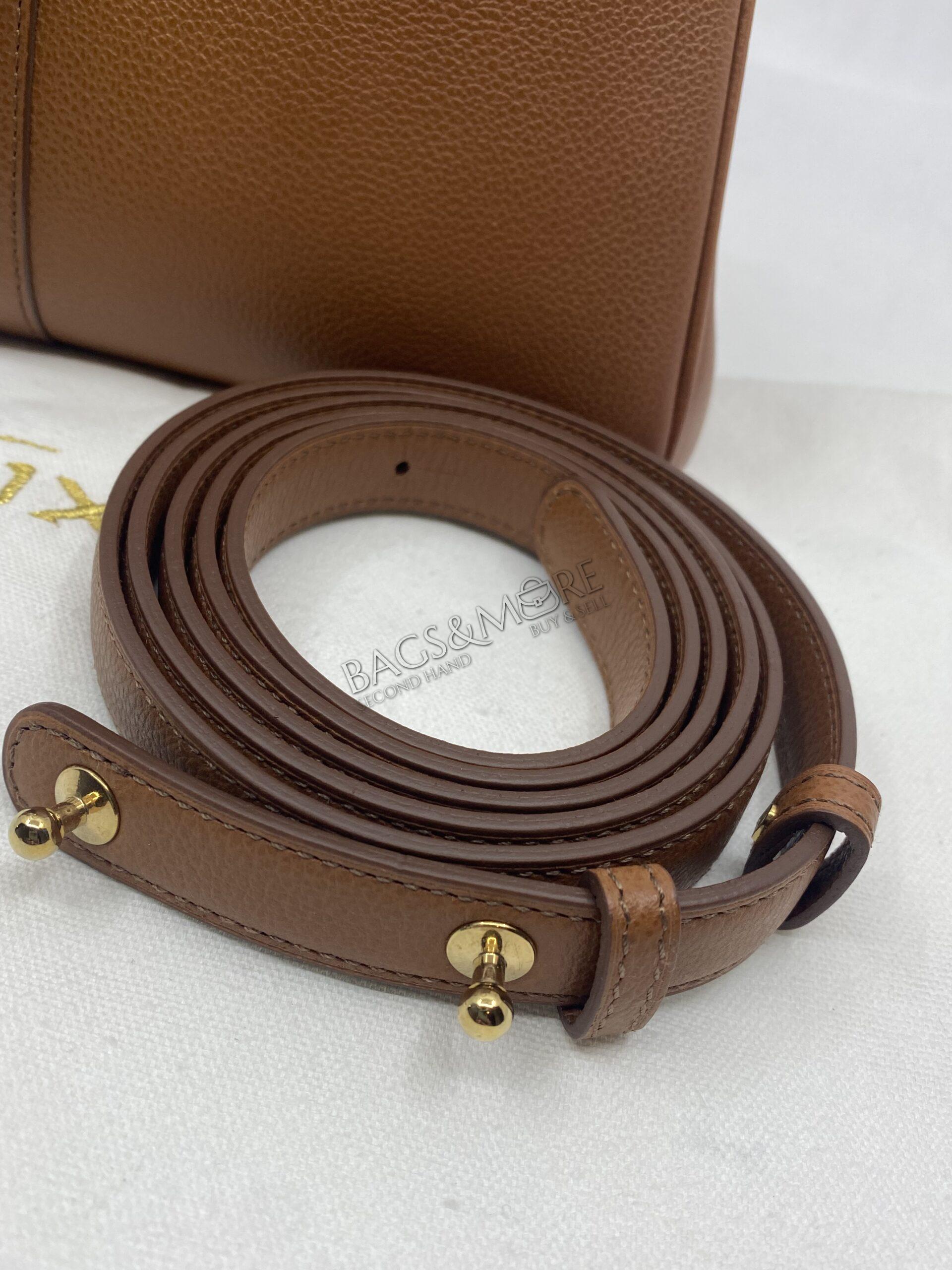 Delvaux Brillant MM Rodéo Calf leder kleur cognac met goudkleurige hardware en schouderband..... NIEUWSTAAT winkelprijs 6900 euro