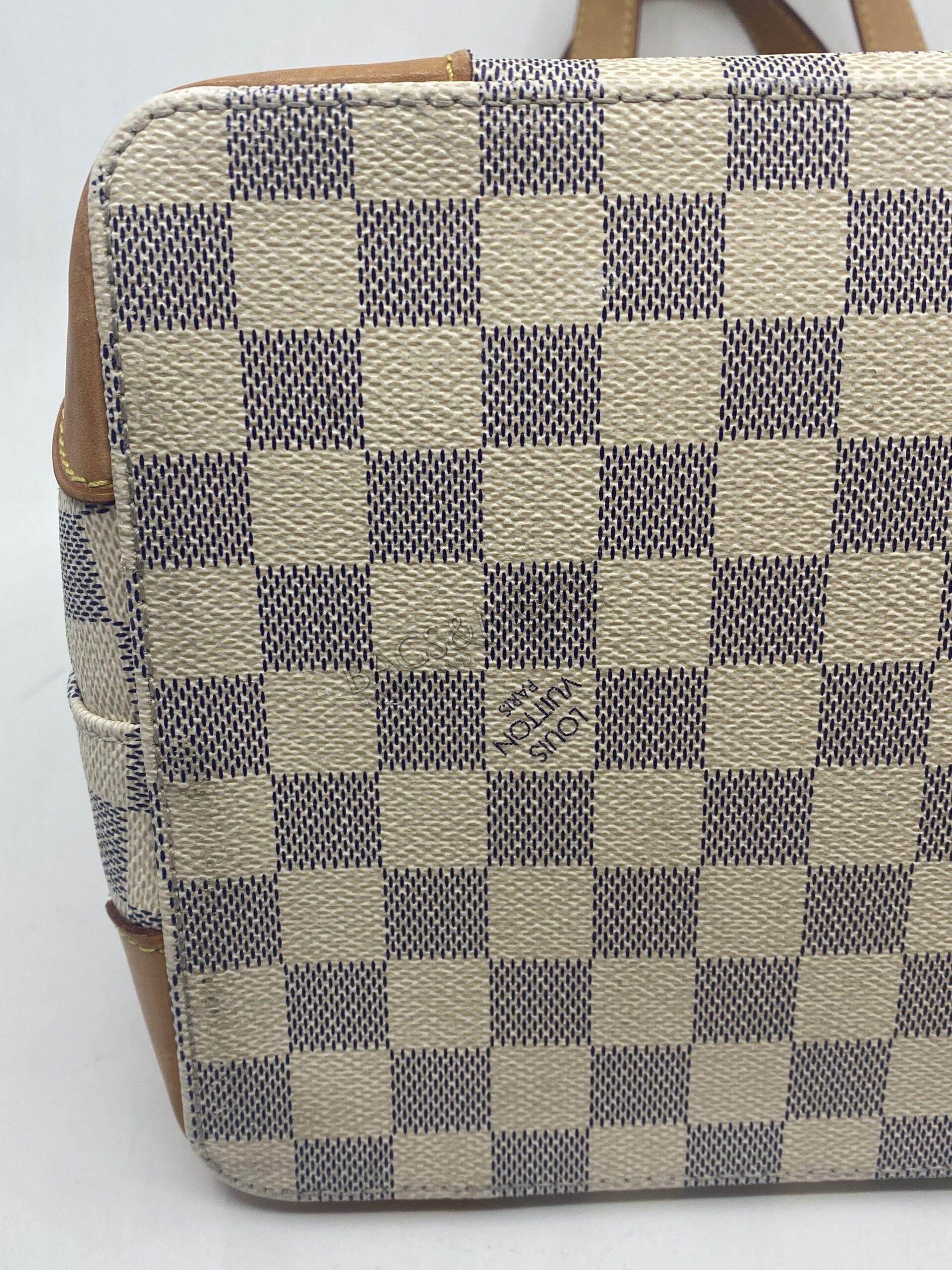 Louis Vuitton Hampstead MM handtas damier azur met golden hardware