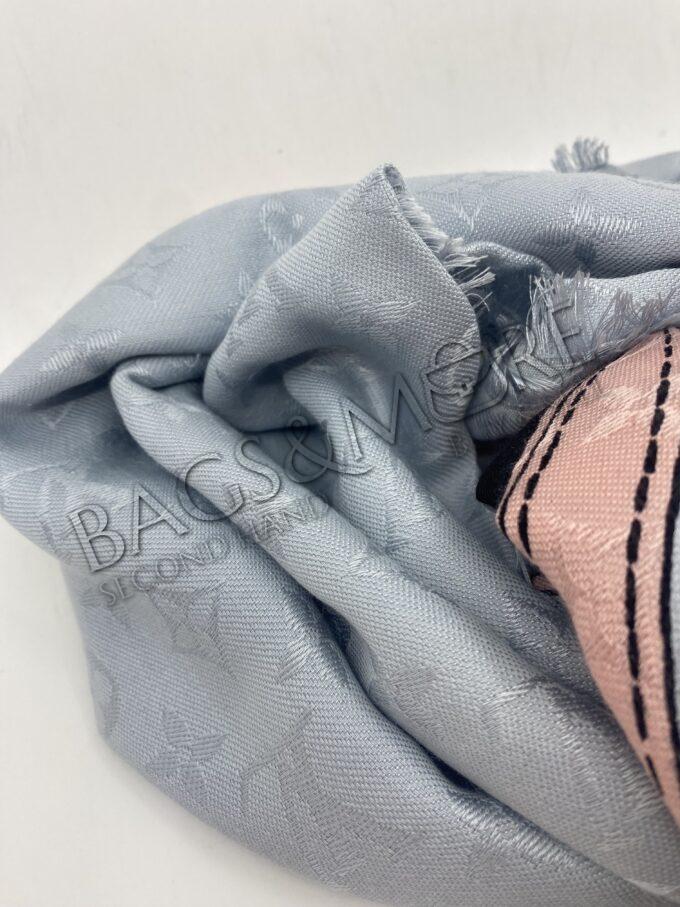 Louis V carré sjaal MNG ( monogram print ) ME gris en roze