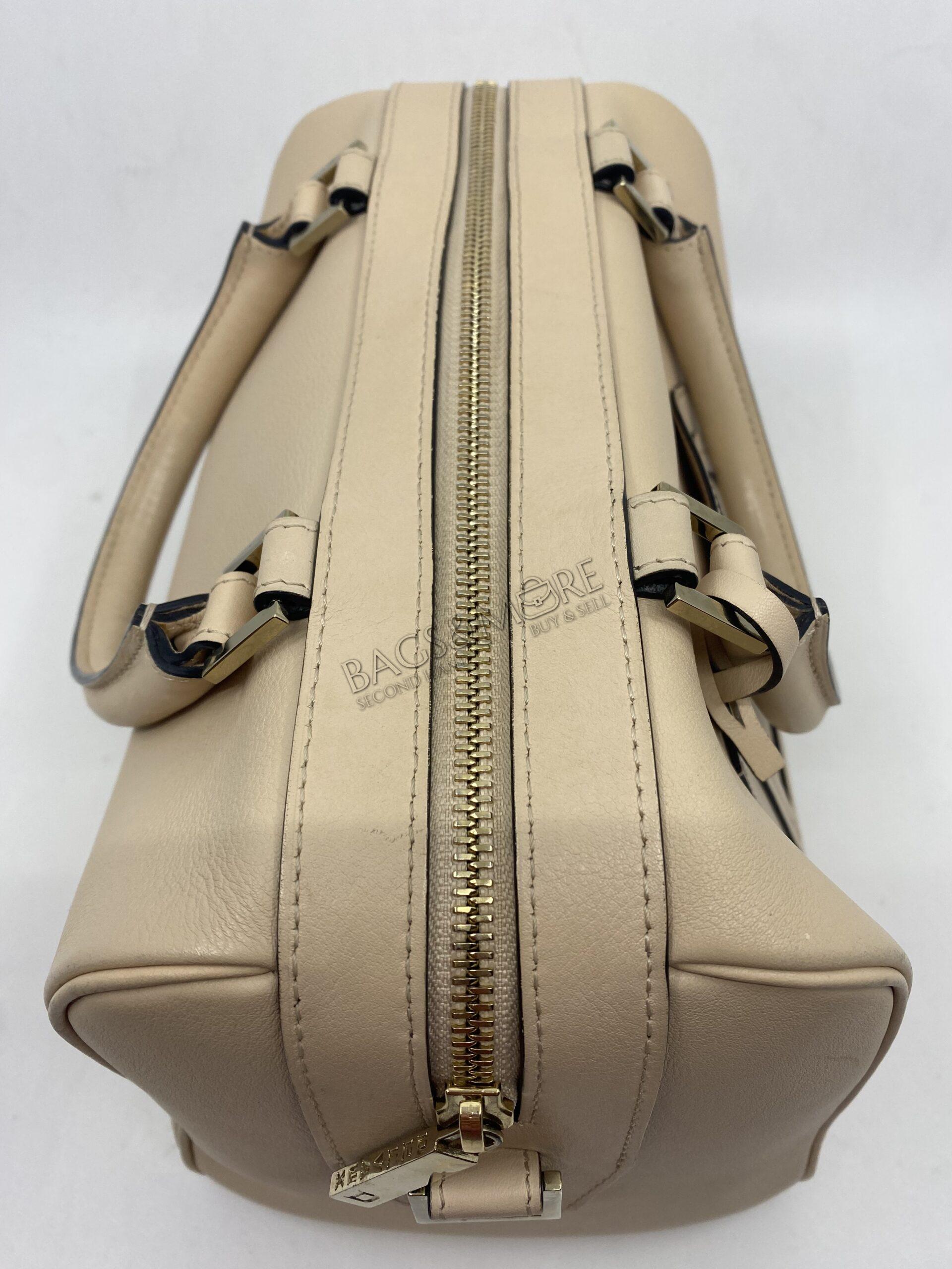Delvaux Louise Boston PM Allure kleur nude met goudkleurige hardware