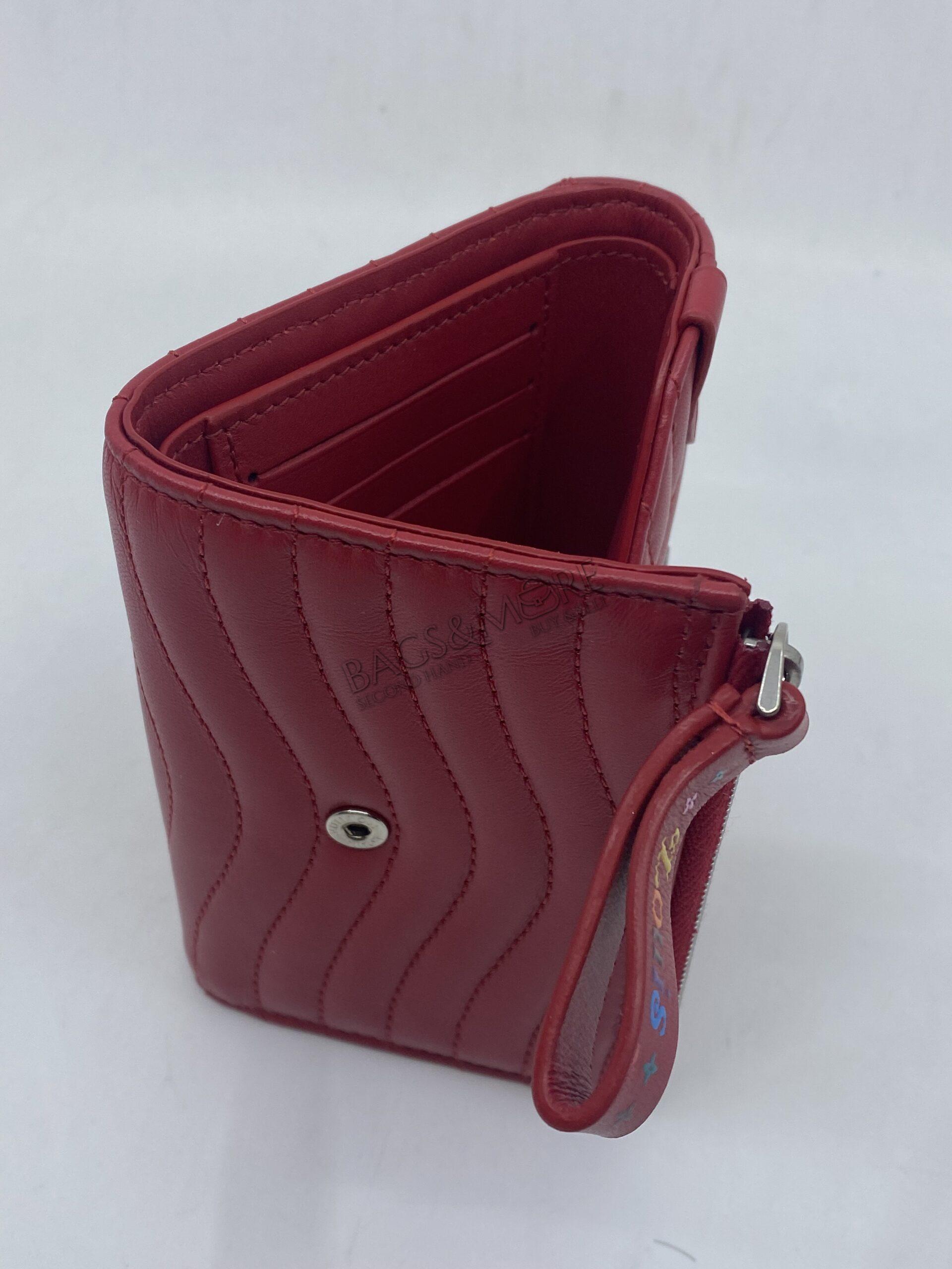 Louis Vuitton PF New Wave rood met zilverkleurige hardware Limited Edition nieuwstaat