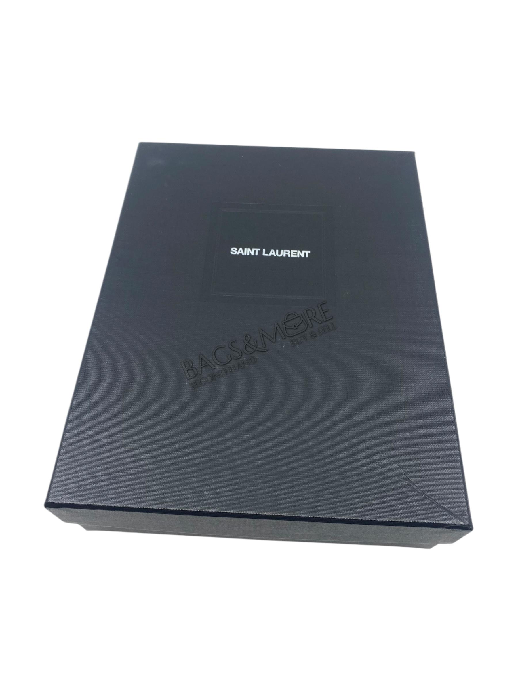 Saint Laurent Wallet on Chain veau leather Black on Black