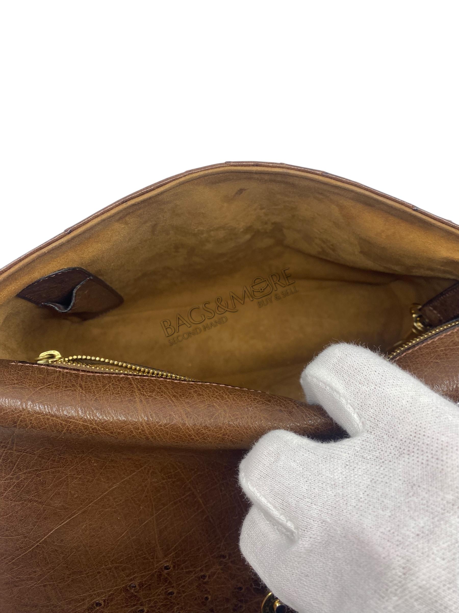 Delvaux poirier kleur tabac struisvogelleder goudkleurige hardware