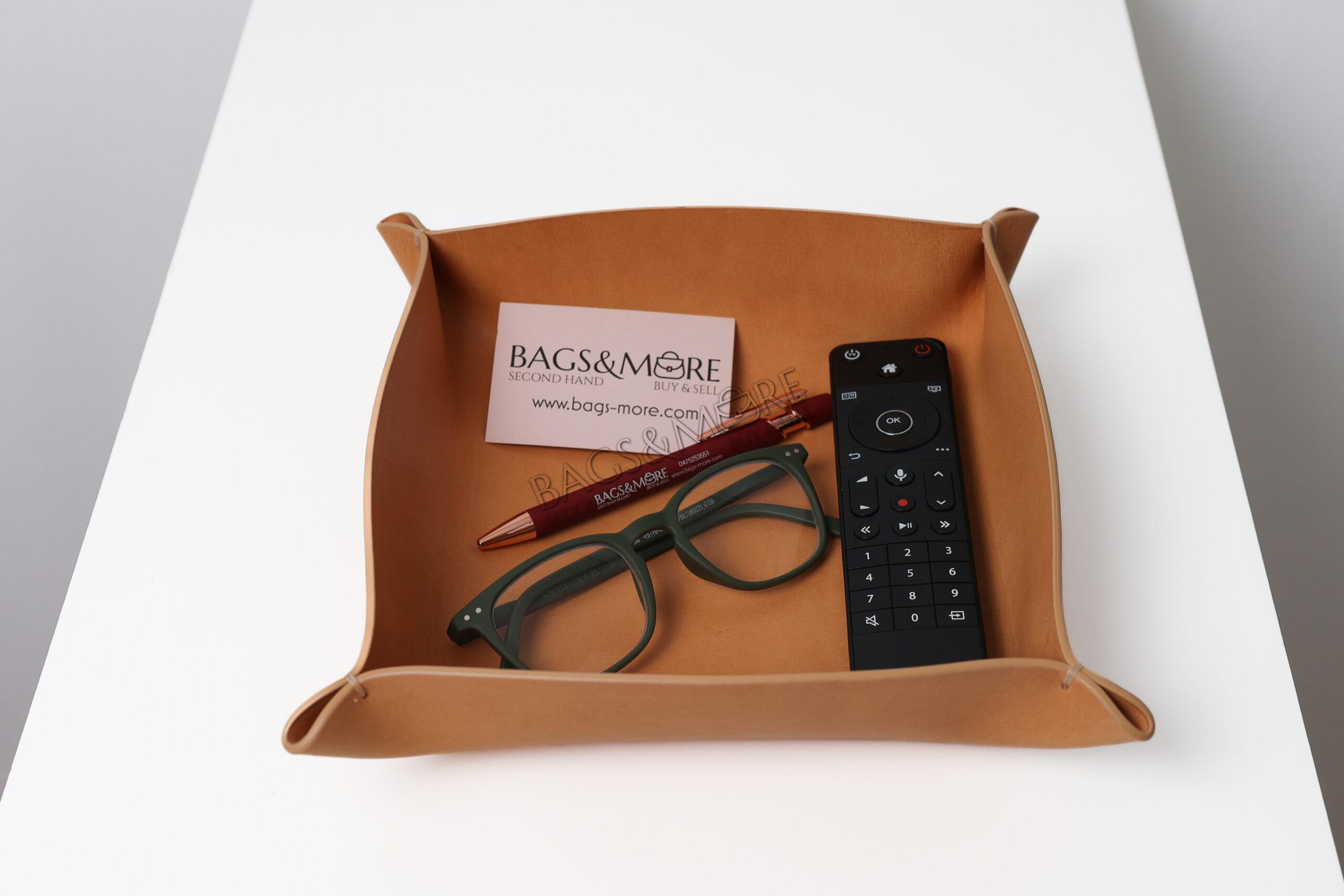 SELECT Vide Poche Italiaans twee lagen leder kleur nude 20x20x4