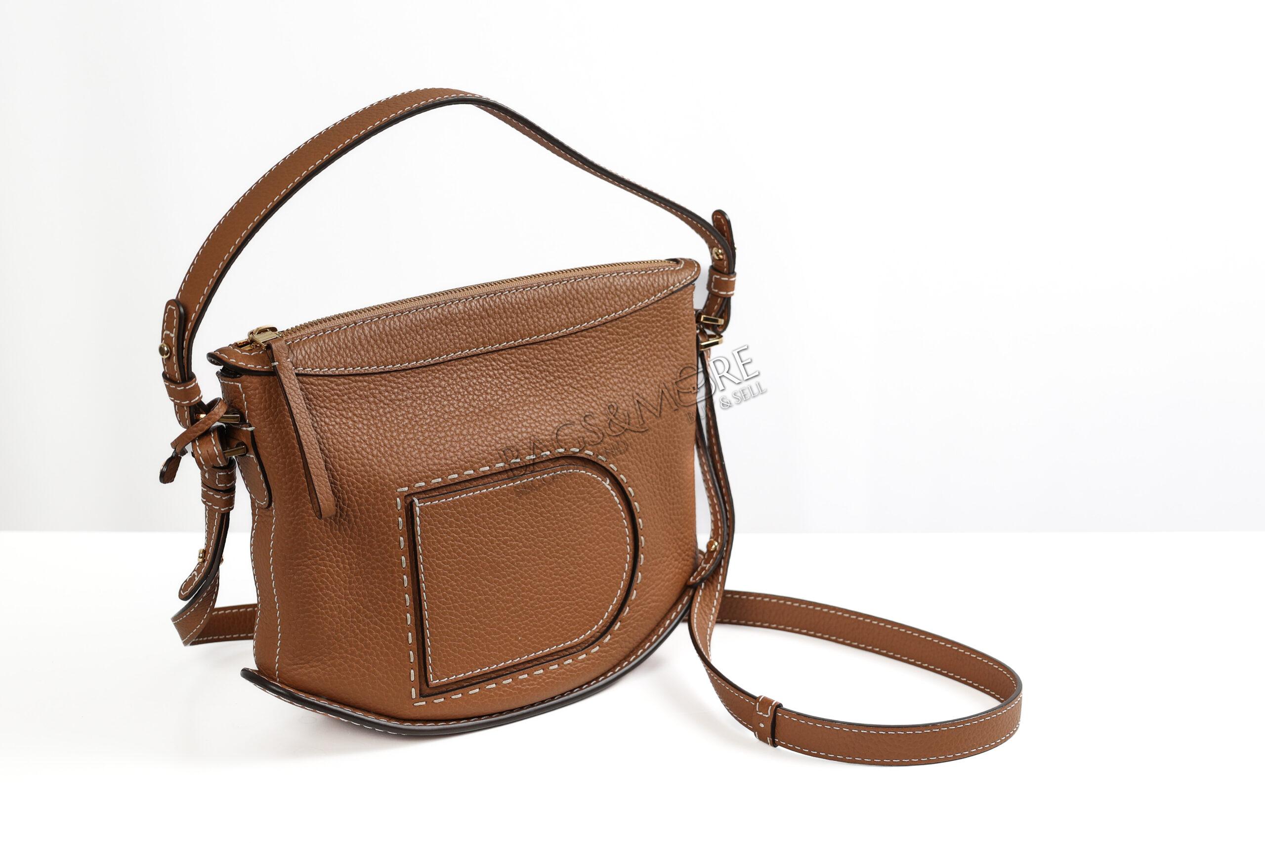 Delvaux Pin swing taurillon soft surpique végétal ivory doré retail prijs 3100 euro