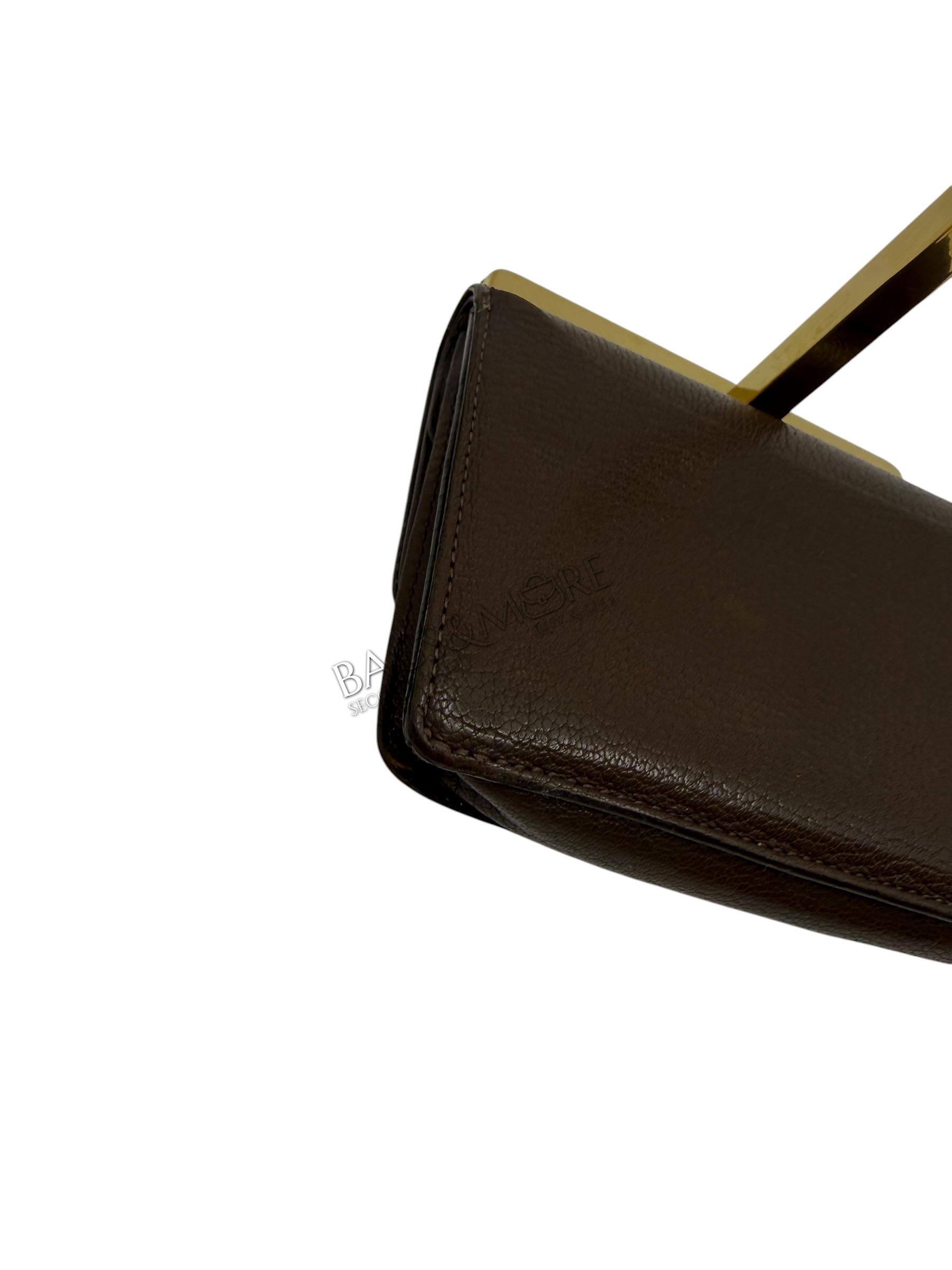 Delvaux Trésor portemonnee kleur café – gekorreld leer