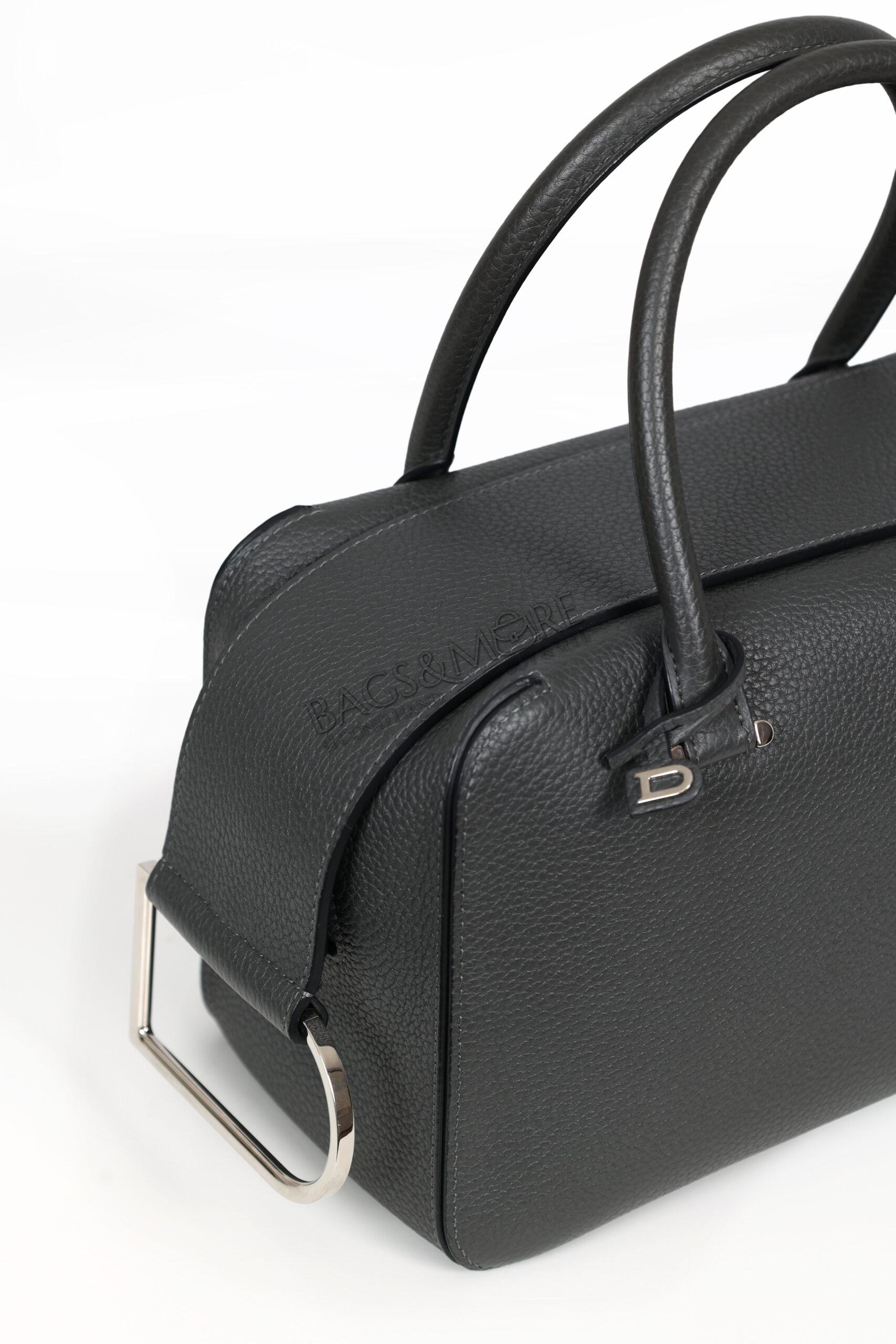 Delvaux Cool Box MM taurillon soft leer kleur smoke - grijs
