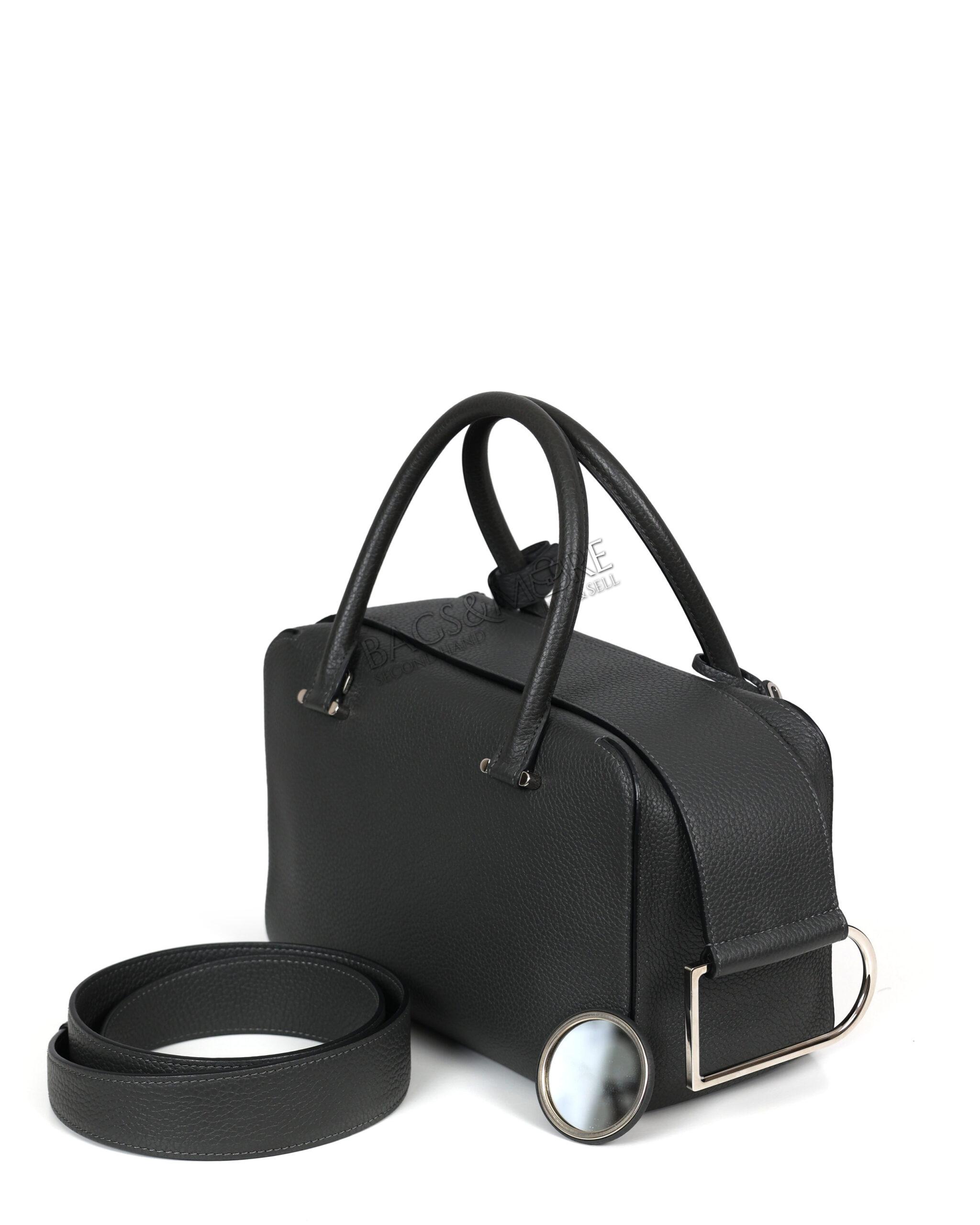 Delvaux Cool Box MM taurillon soft leer kleur smoke - grijs