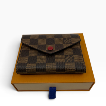 Louis Vuitton PTF Victorine damier ebene met rode accenten